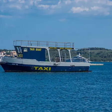 Traditional Dalmatian House Tina Ferienhaus Trogir